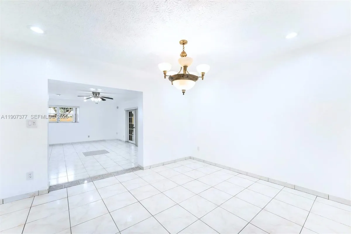 10835 SW 152nd Ter, Miami FL 33157