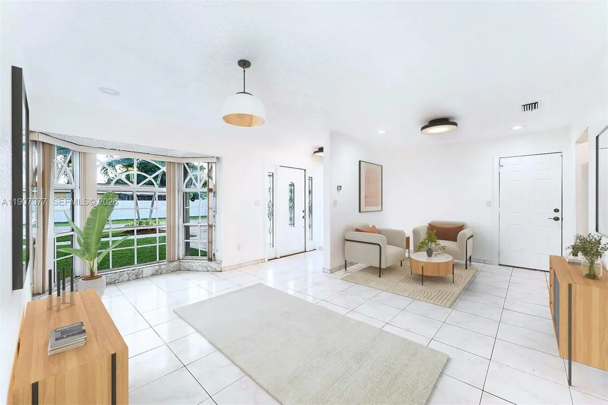 10835 SW 152nd Ter, Miami FL 33157