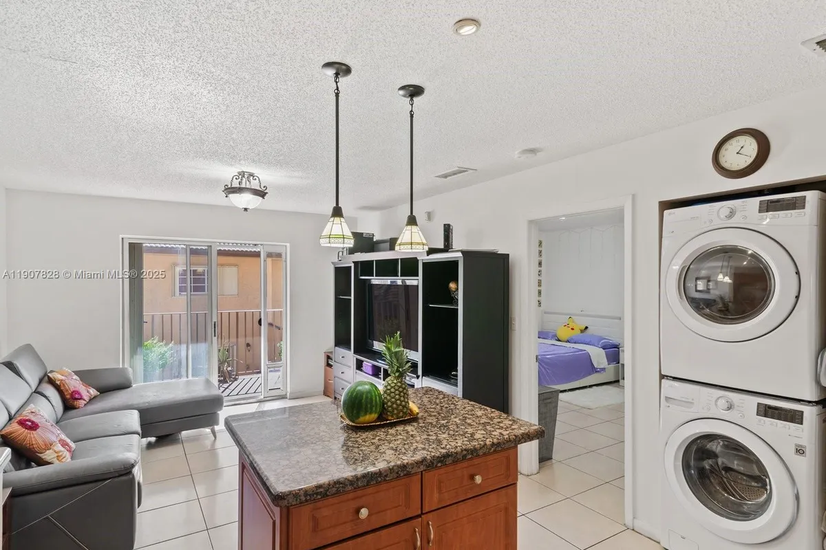 8851 NW 119th St # 3, Hialeah Gardens FL 33018