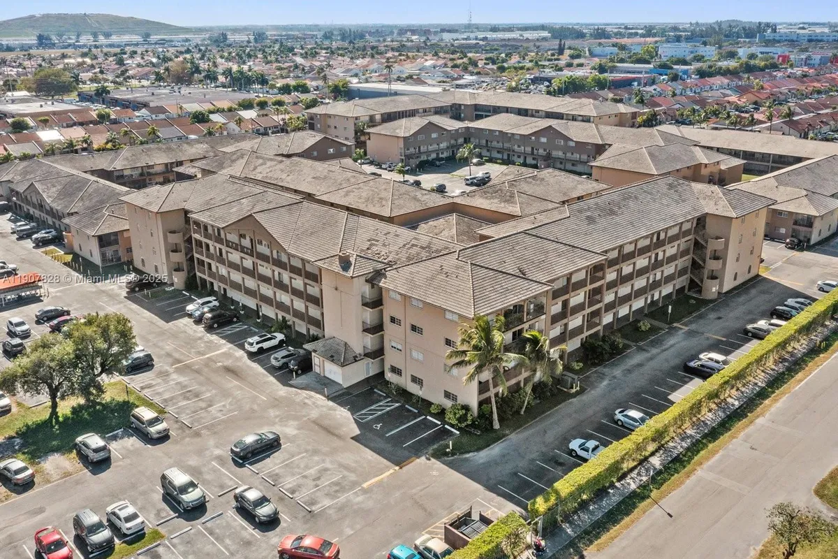 8851 NW 119th St # 3, Hialeah Gardens FL 33018