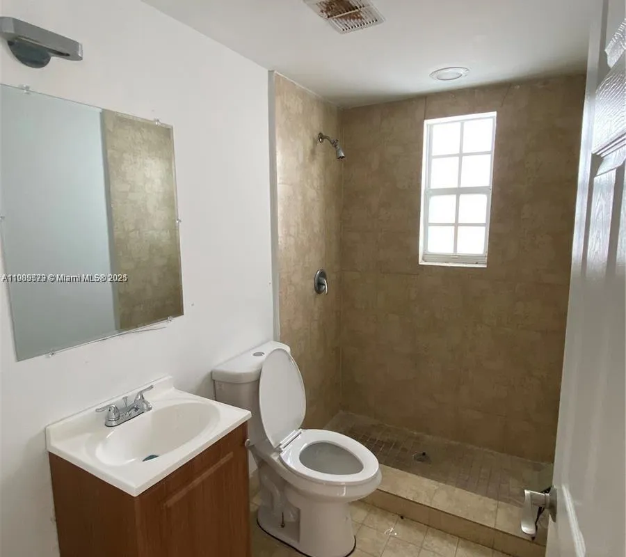 1219 Meridian Ave # 8, Miami Beach FL 33139