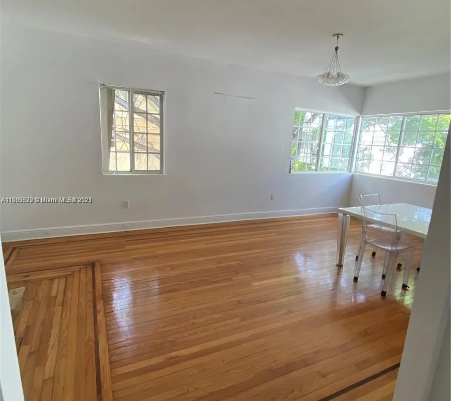 1219 Meridian Ave # 8, Miami Beach FL 33139