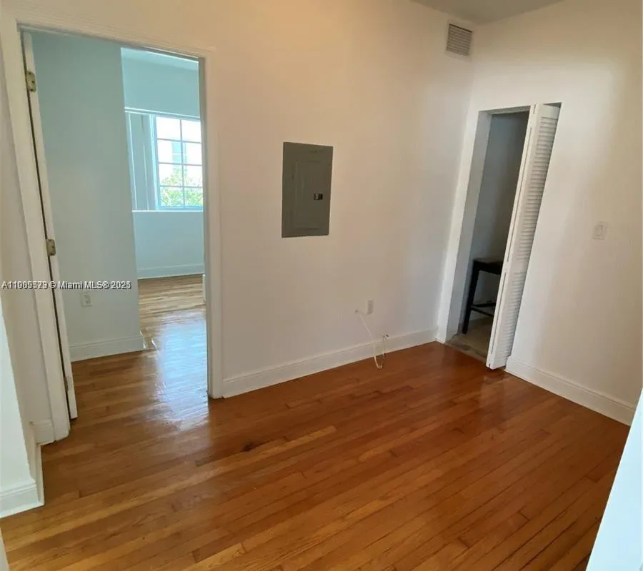 1219 Meridian Ave # 8, Miami Beach FL 33139