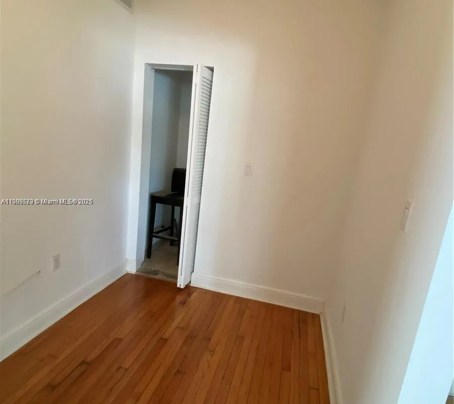 1219 Meridian Ave # 8, Miami Beach FL 33139