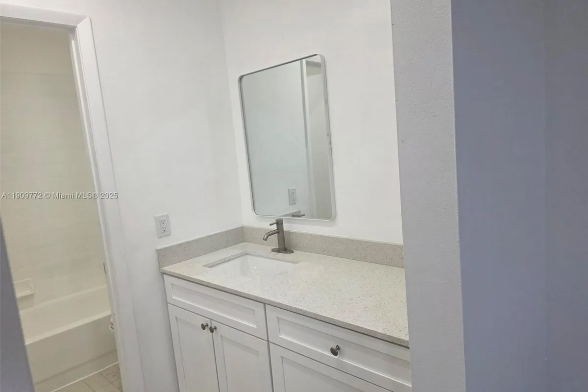 1500 Jefferson Dr # 1500L, Homestead FL 33034