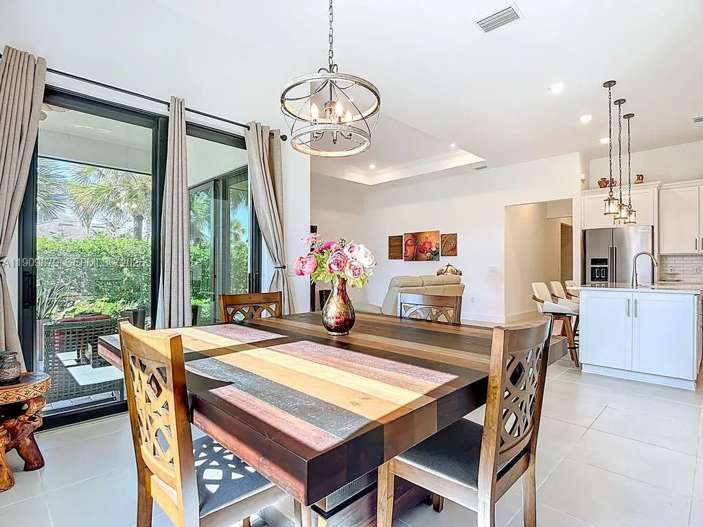 4250 Annapolis Ave, Ave Maria FL 34142