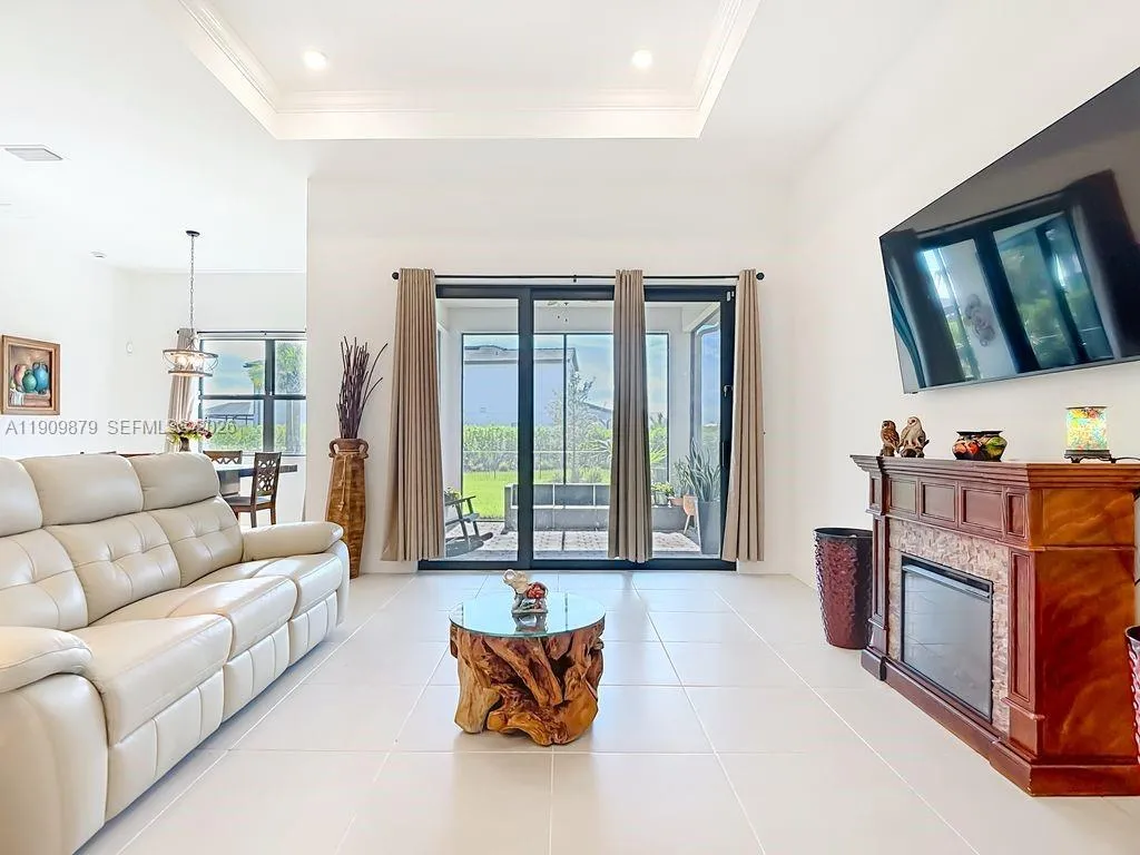 4250 Annapolis Ave, Ave Maria FL 34142