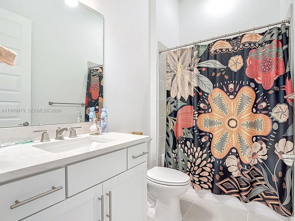 4250 Annapolis Ave, Ave Maria FL 34142