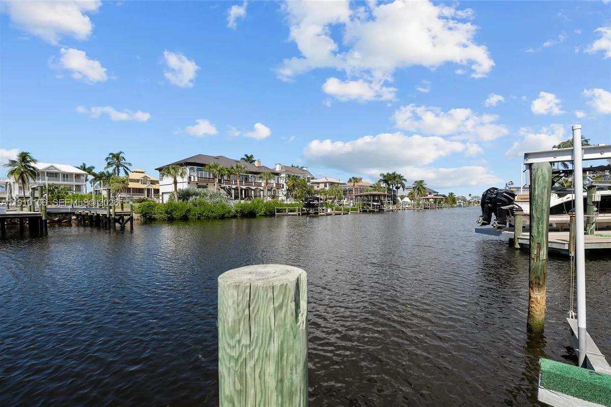 18292 DEEP PASSAGE LANE, Fort Myers FL 33931