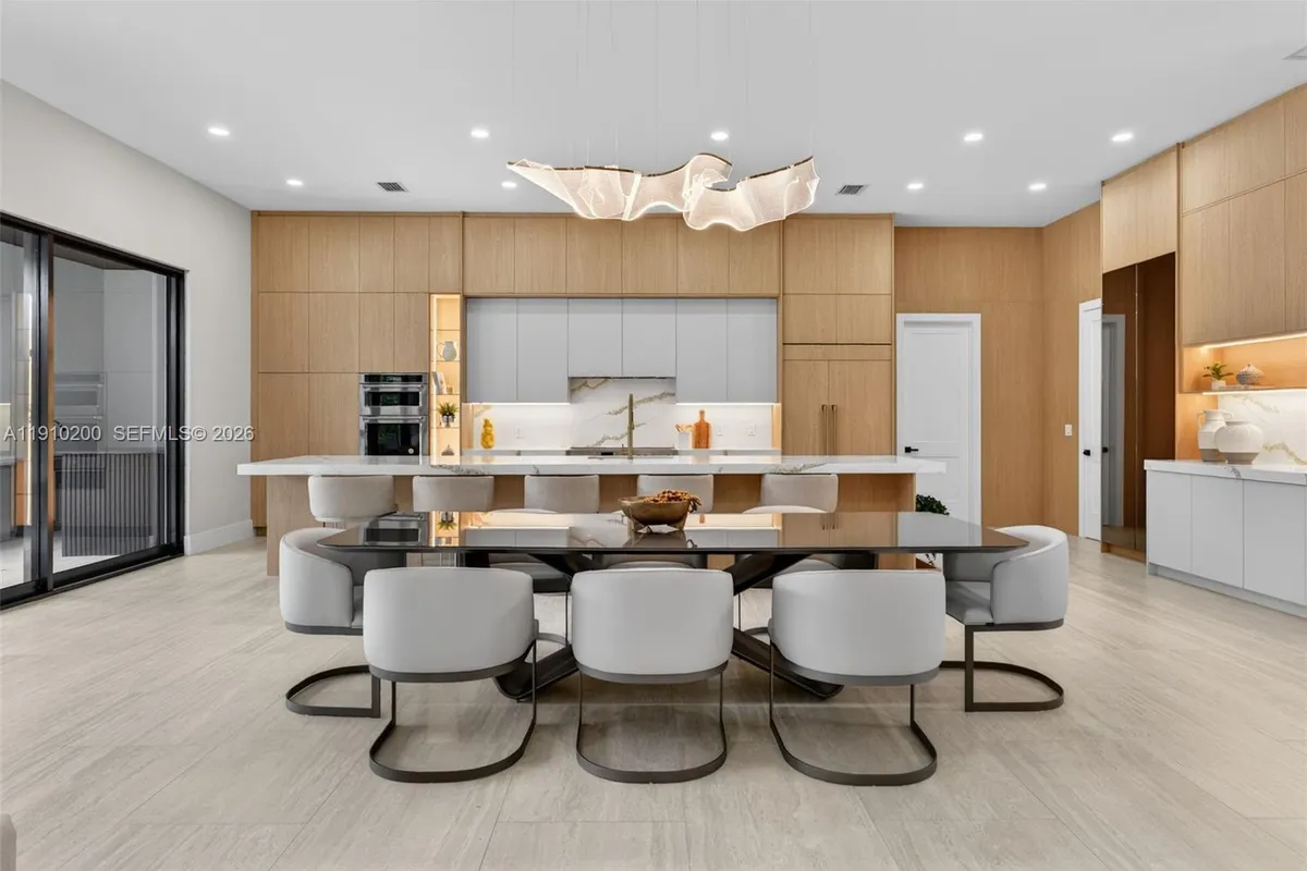 6602 NW 62nd Ter, Parkland FL 33067