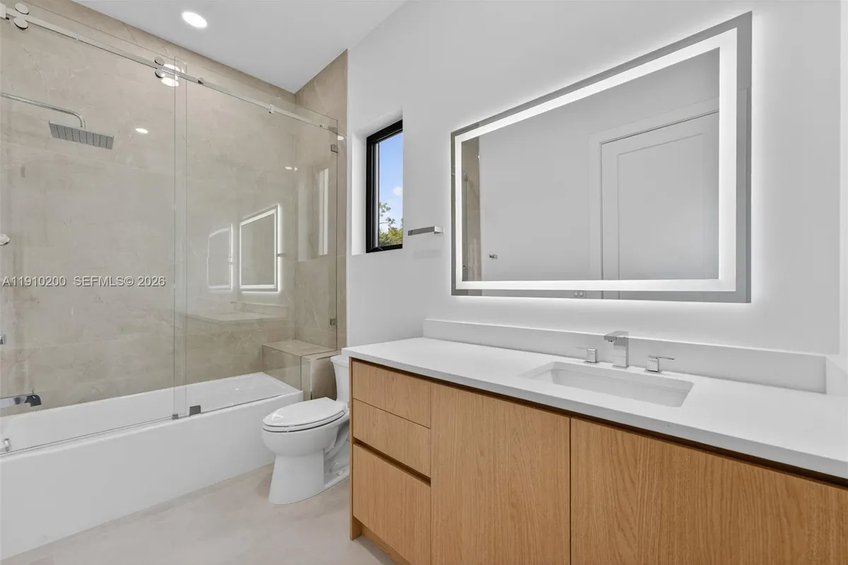 6602 NW 62nd Ter, Parkland FL 33067