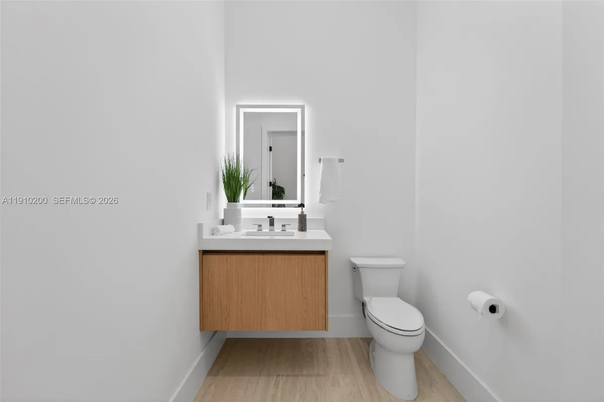 6602 NW 62nd Ter, Parkland FL 33067