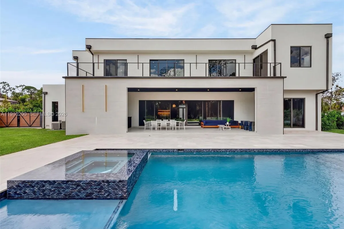 6602 NW 62nd Ter, Parkland FL 33067