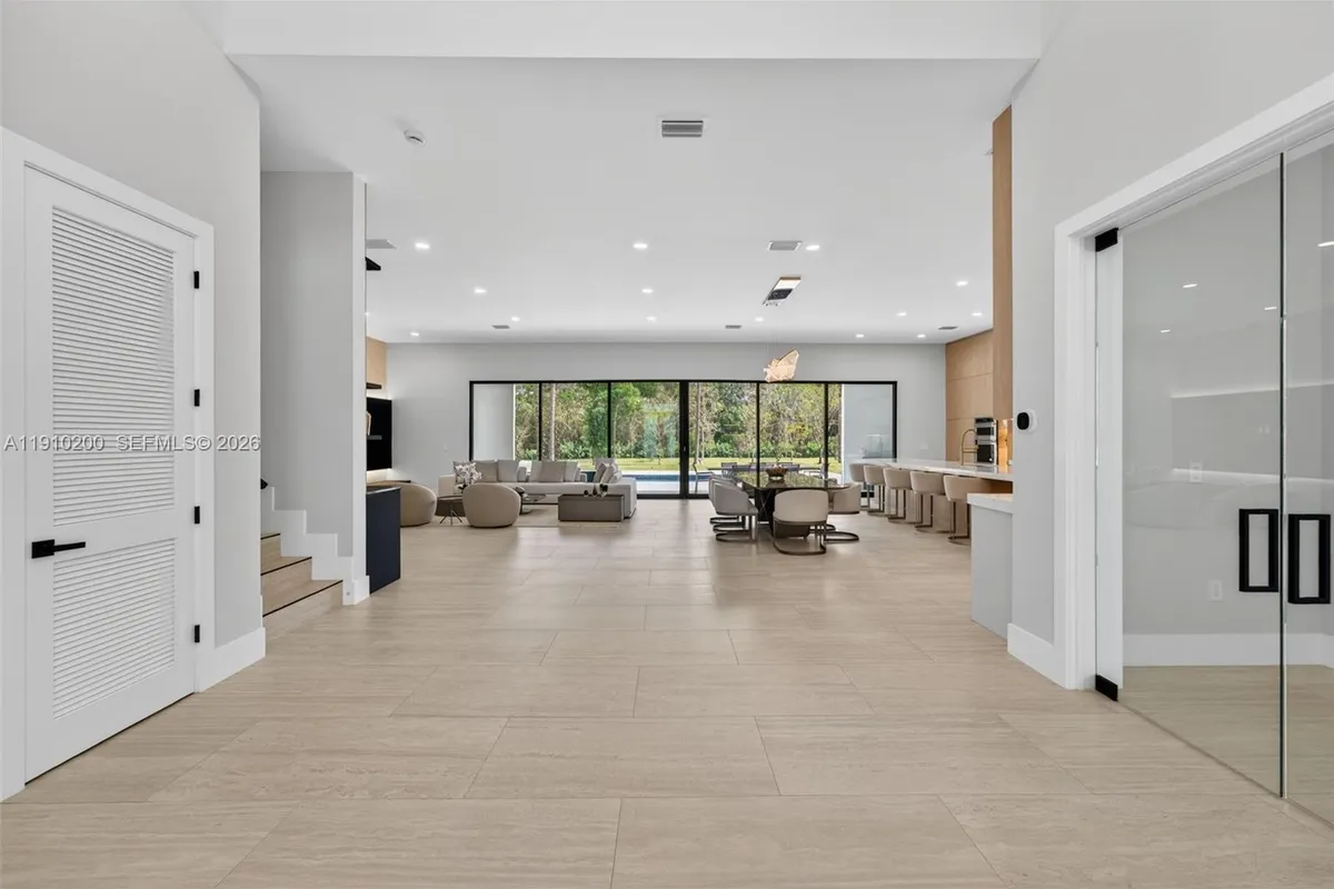 6602 NW 62nd Ter, Parkland FL 33067