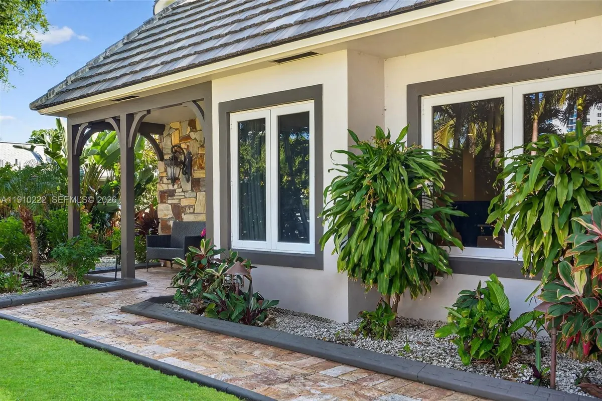 3414 Norfolk St, Pompano Beach FL 33062