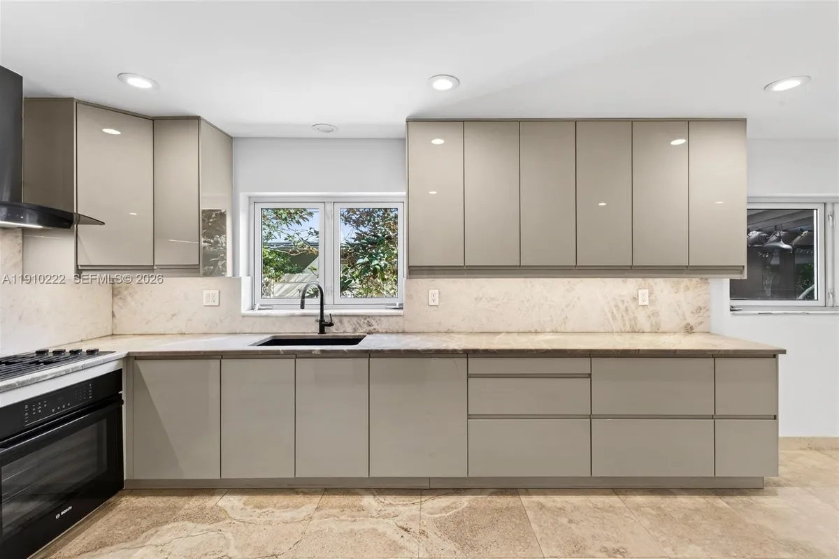 3414 Norfolk St, Pompano Beach FL 33062