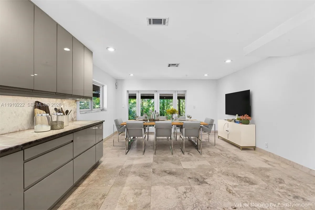 3414 Norfolk St, Pompano Beach FL 33062