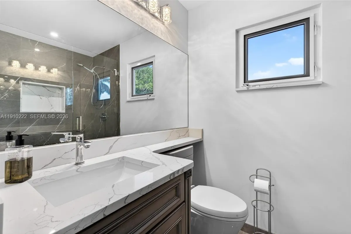 3414 Norfolk St, Pompano Beach FL 33062