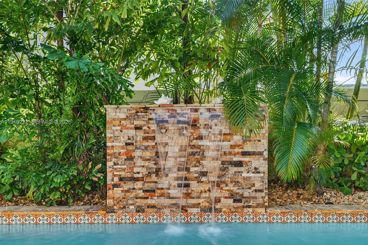 3414 Norfolk St, Pompano Beach FL 33062