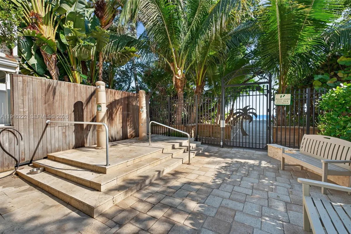 3414 Norfolk St, Pompano Beach FL 33062