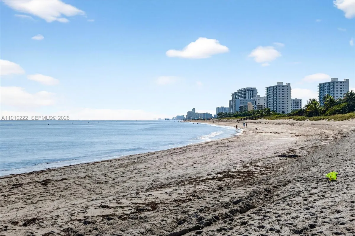 3414 Norfolk St, Pompano Beach FL 33062