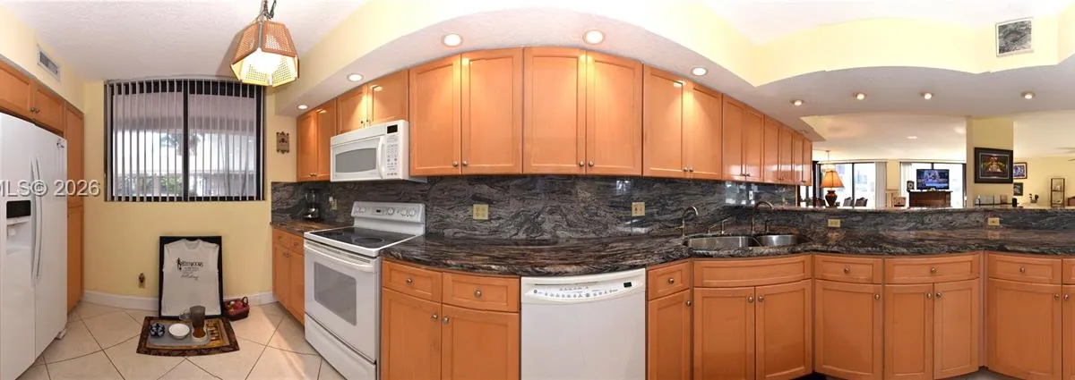 2565 S Ocean Blvd # 112N, Highland Beach FL 33487