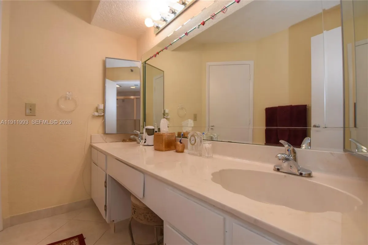 2565 S Ocean Blvd # 112N, Highland Beach FL 33487
