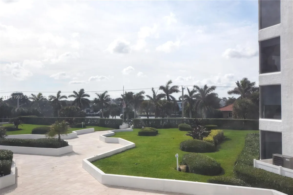 2565 S Ocean Blvd # 112N, Highland Beach FL 33487