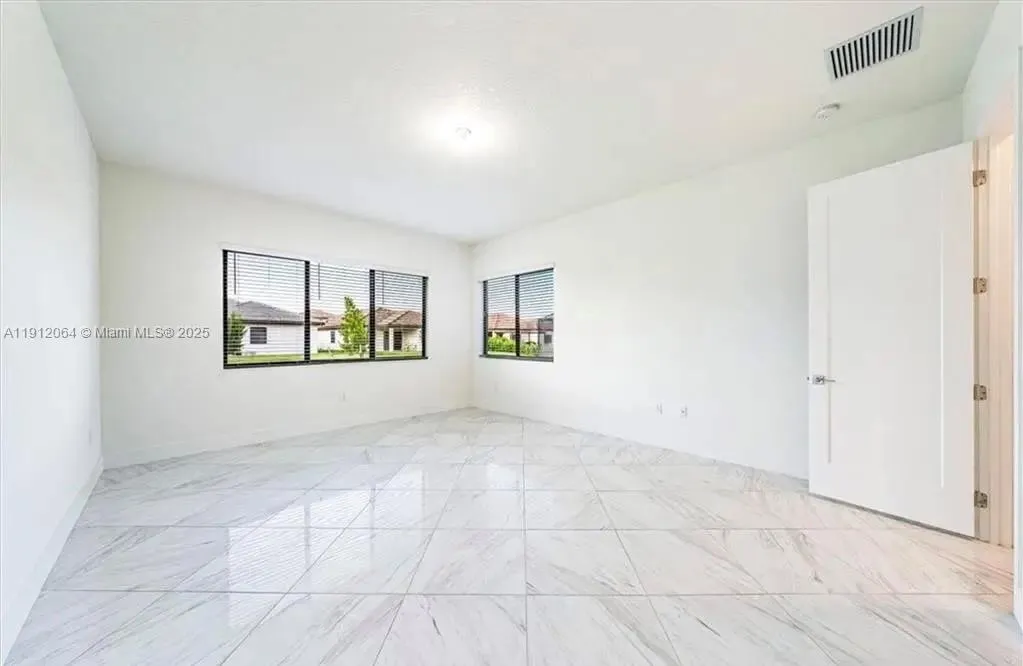 5048 GAMBERO WAY, Ave Maria FL 34142