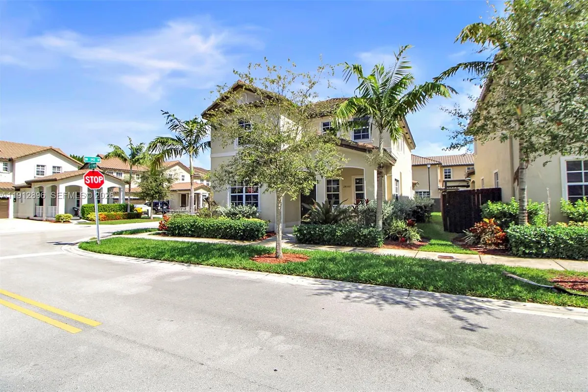 24301 SW 117th Path, Homestead FL 33032