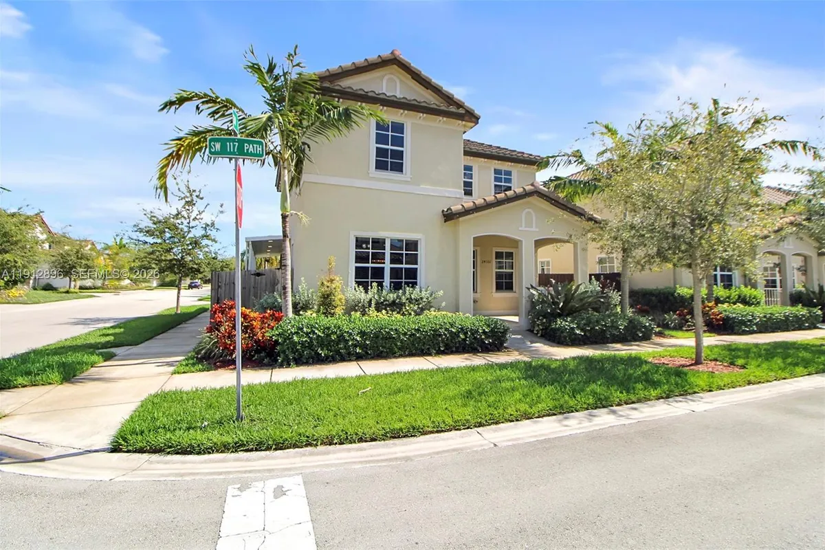 24301 SW 117th Path, Homestead FL 33032