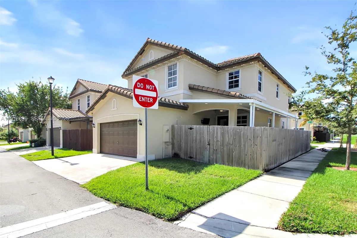 24301 SW 117th Path, Homestead FL 33032