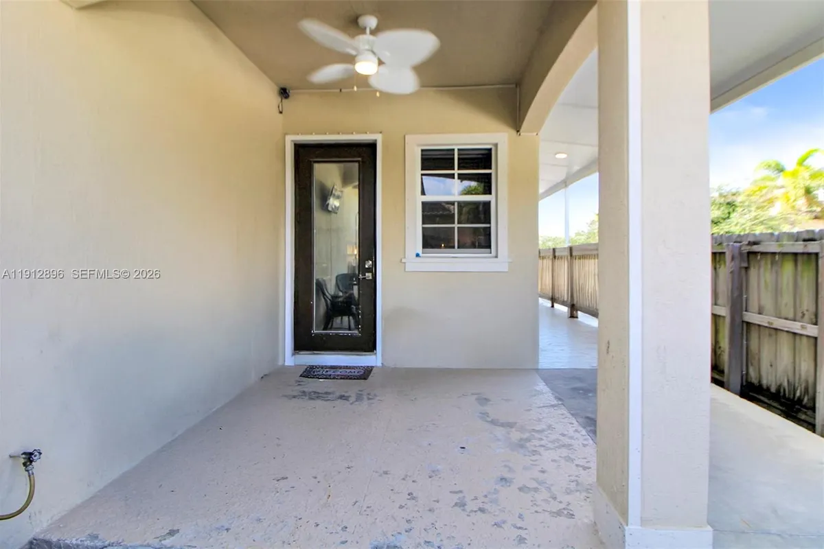 24301 SW 117th Path, Homestead FL 33032