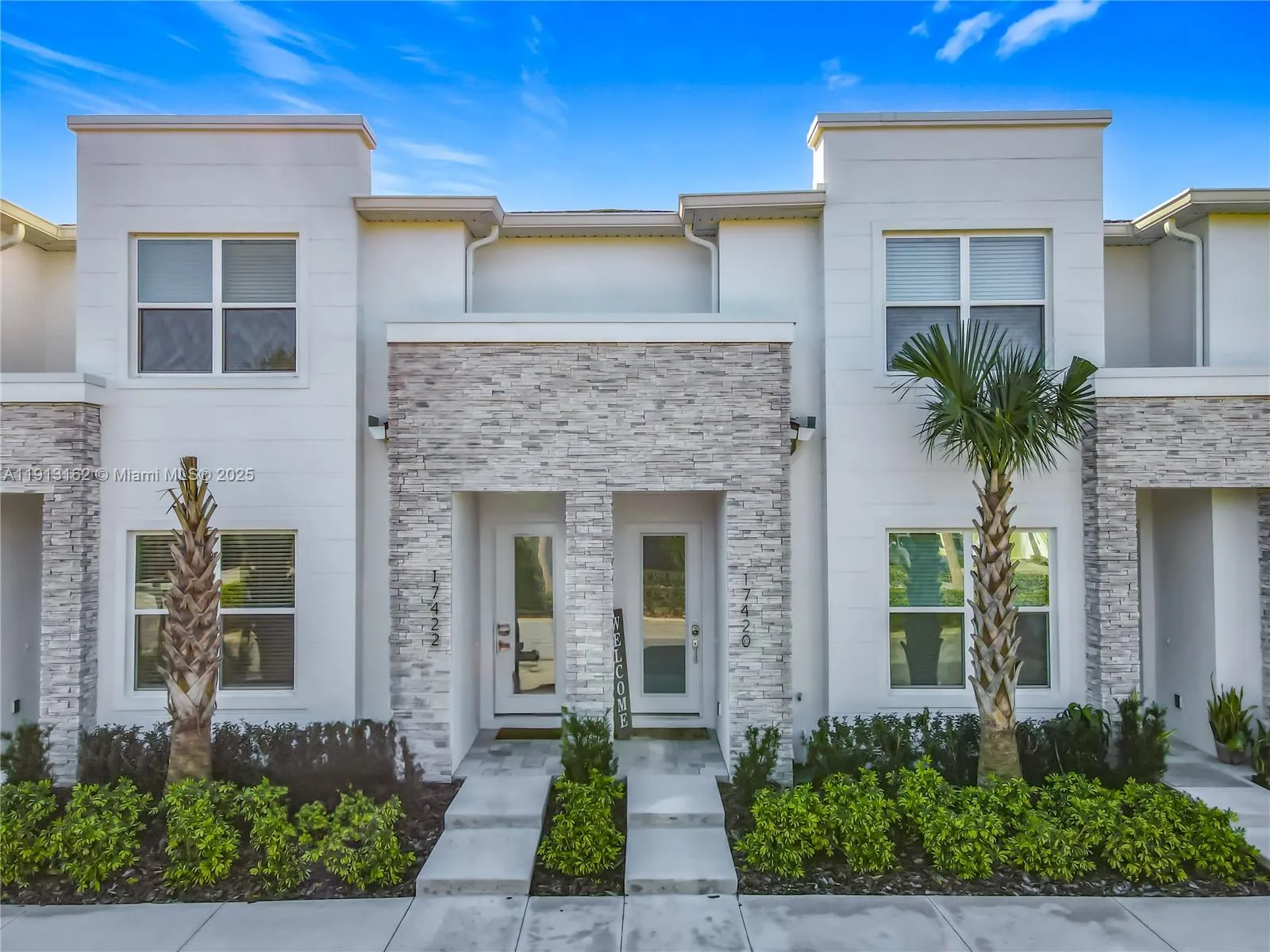 3 bedroom 3 bath for sale at 17420 SERENIDAD BLVD, Clermont FL 34714