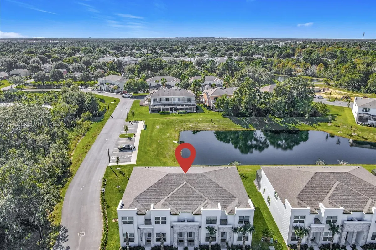 17420 SERENIDAD BLVD, Clermont FL 34714