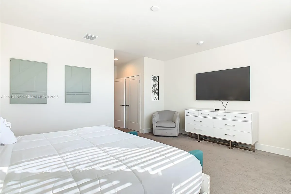 17420 SERENIDAD BLVD, Clermont FL 34714