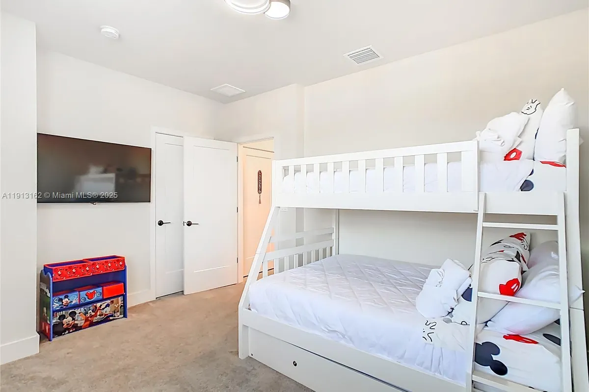 17420 SERENIDAD BLVD, Clermont FL 34714