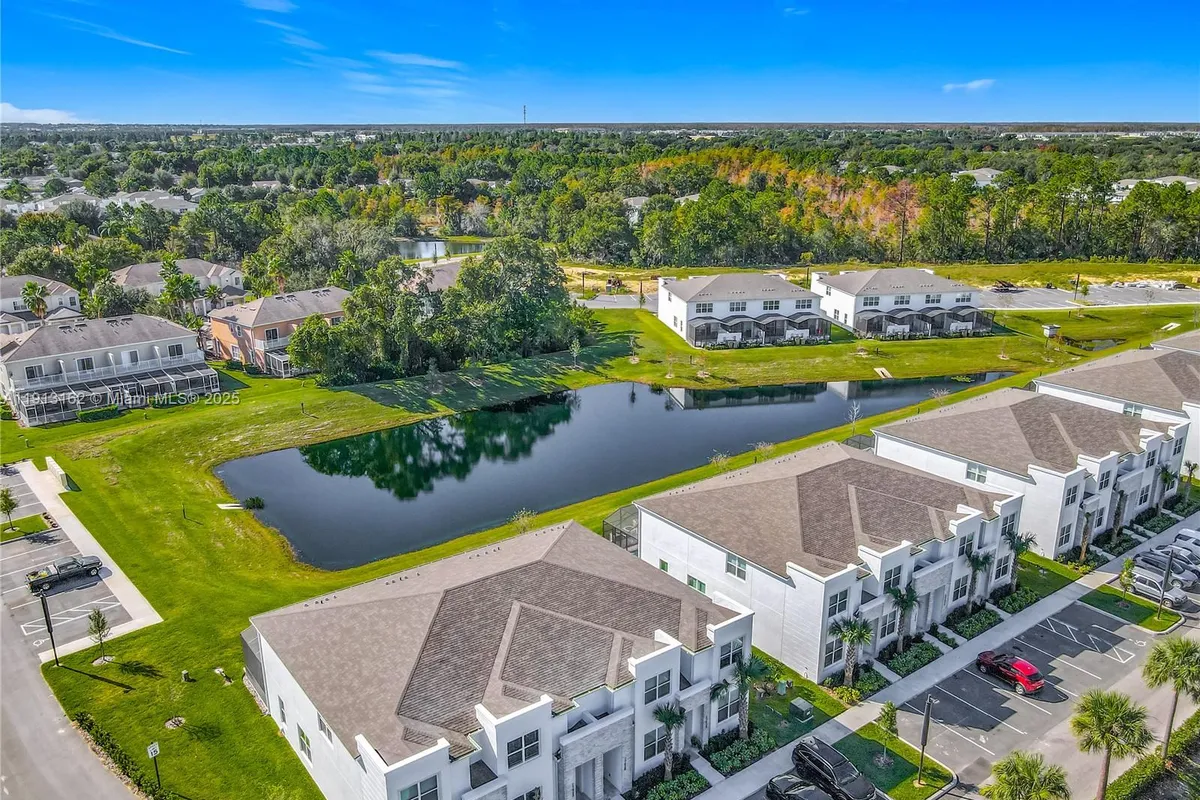 17420 SERENIDAD BLVD, Clermont FL 34714