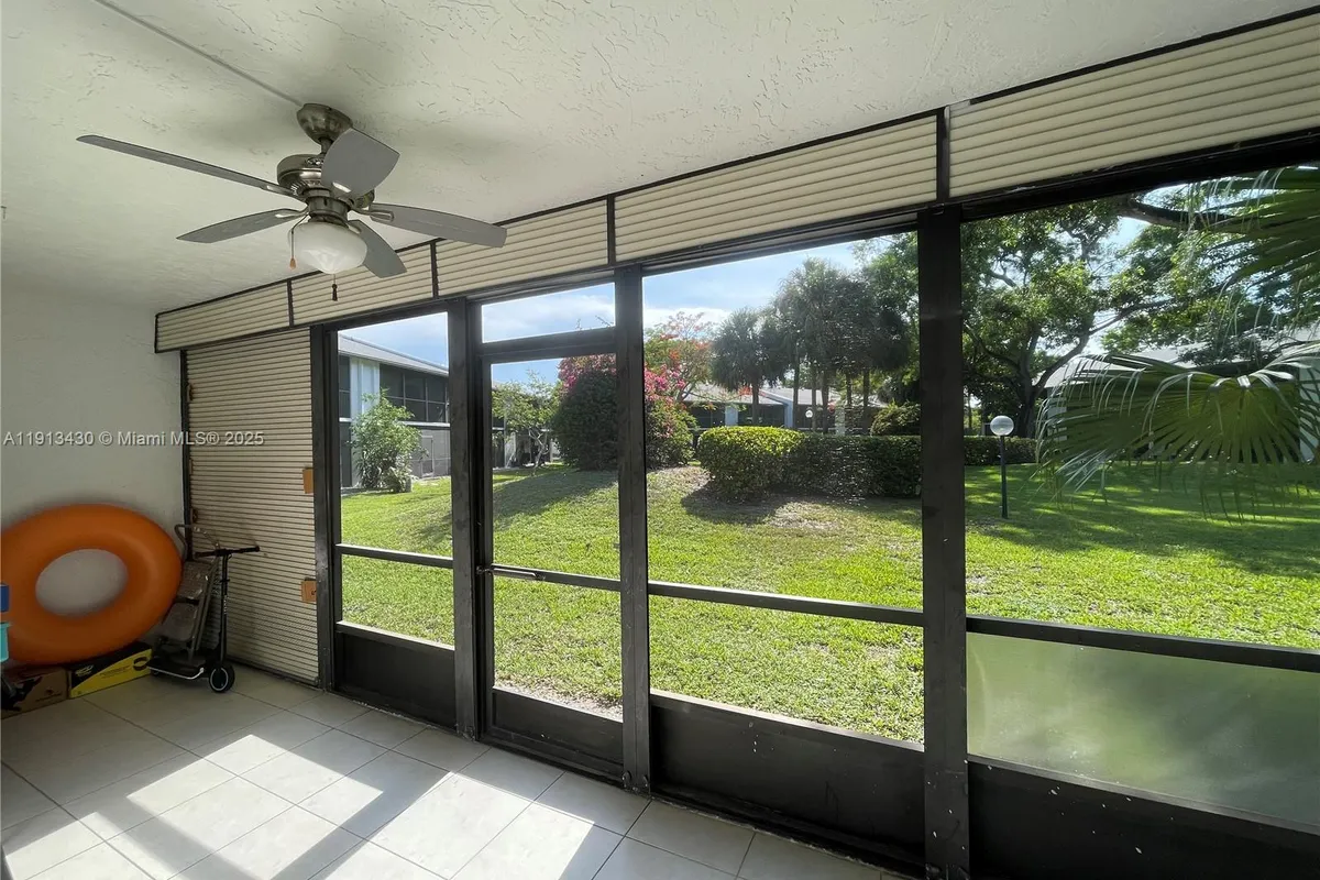 1290 S Military Trl # 411, Deerfield Beach FL 33442