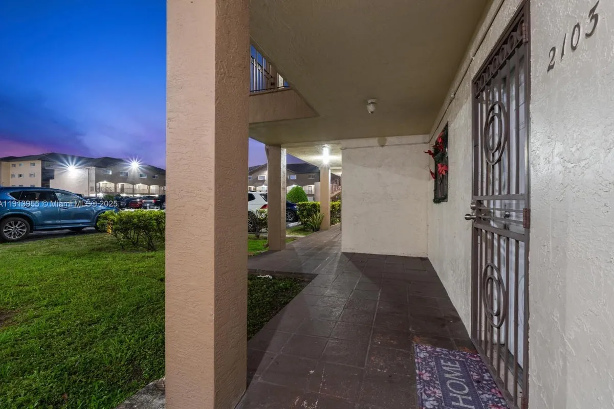 8851 NW 119th St # 2, Hialeah Gardens FL 33018