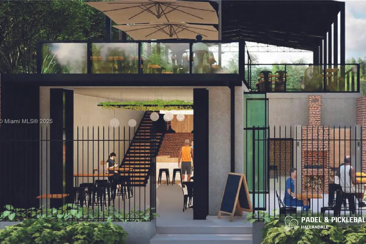 4678 W Hallandale Beach Blvd, Pembroke Park FL 33023