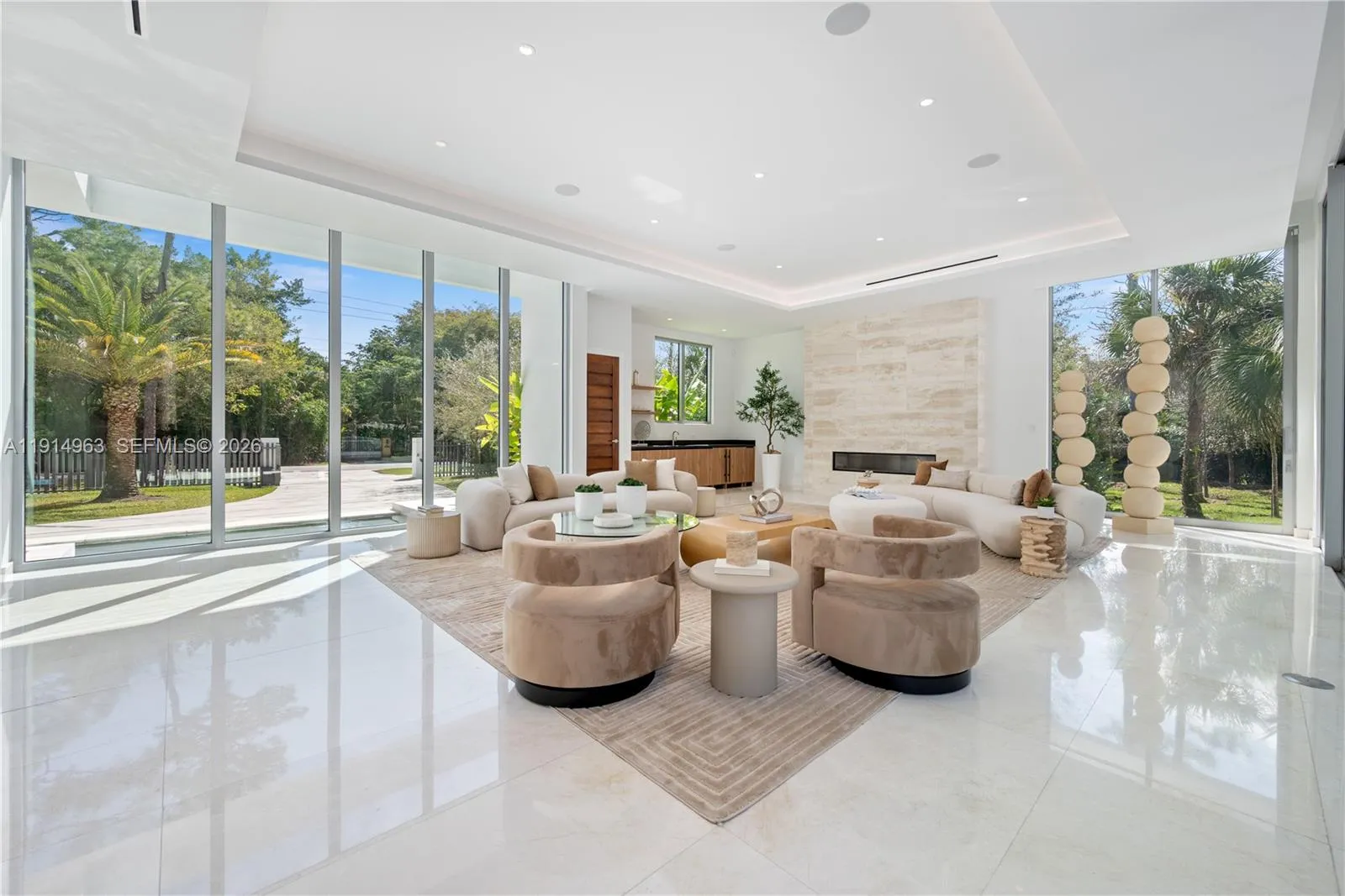 6720 SW 98th St, Pinecrest FL 33156