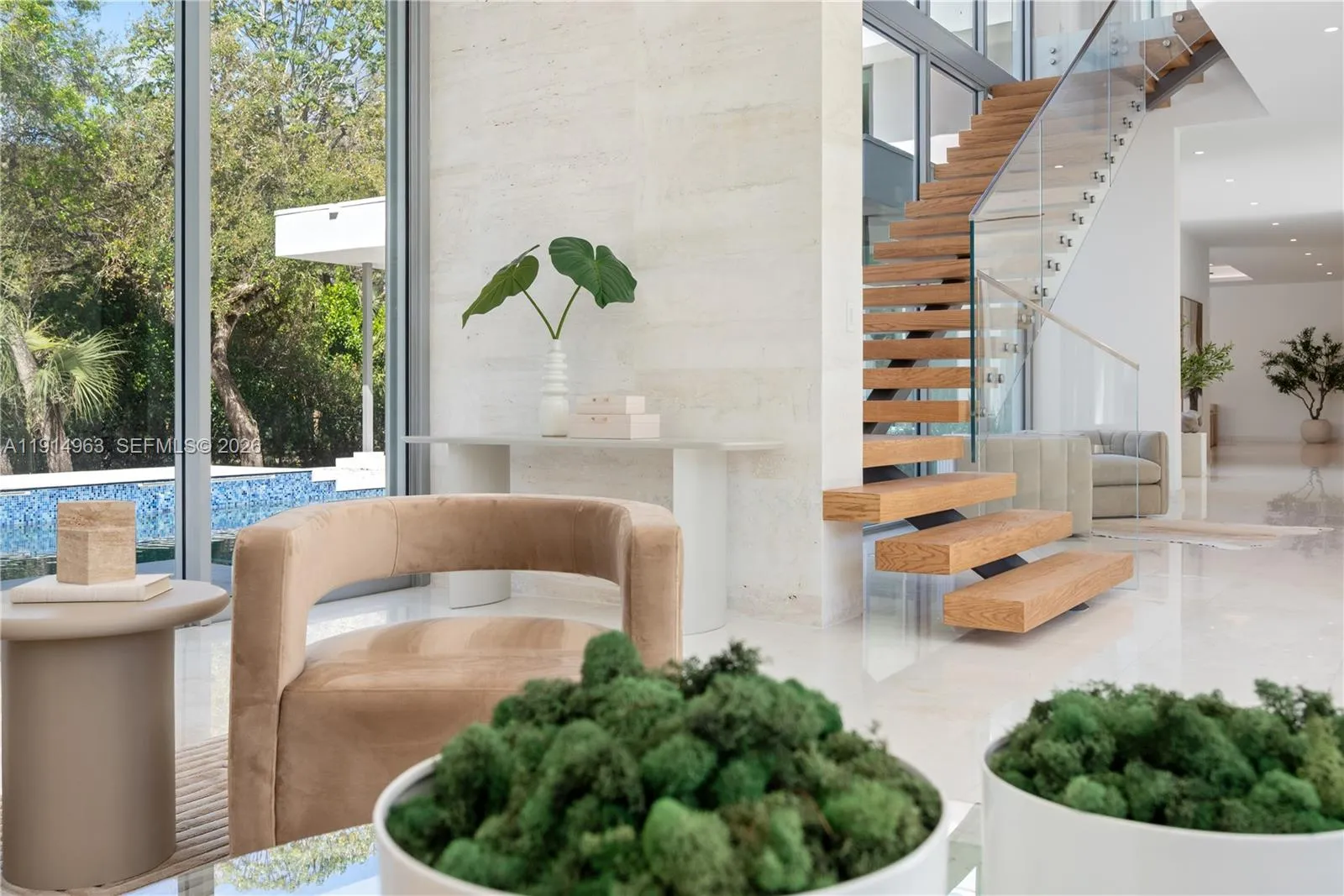 6720 SW 98th St, Pinecrest FL 33156