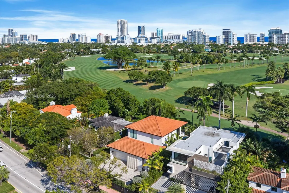 5831 Alton Rd, Miami Beach FL 33140