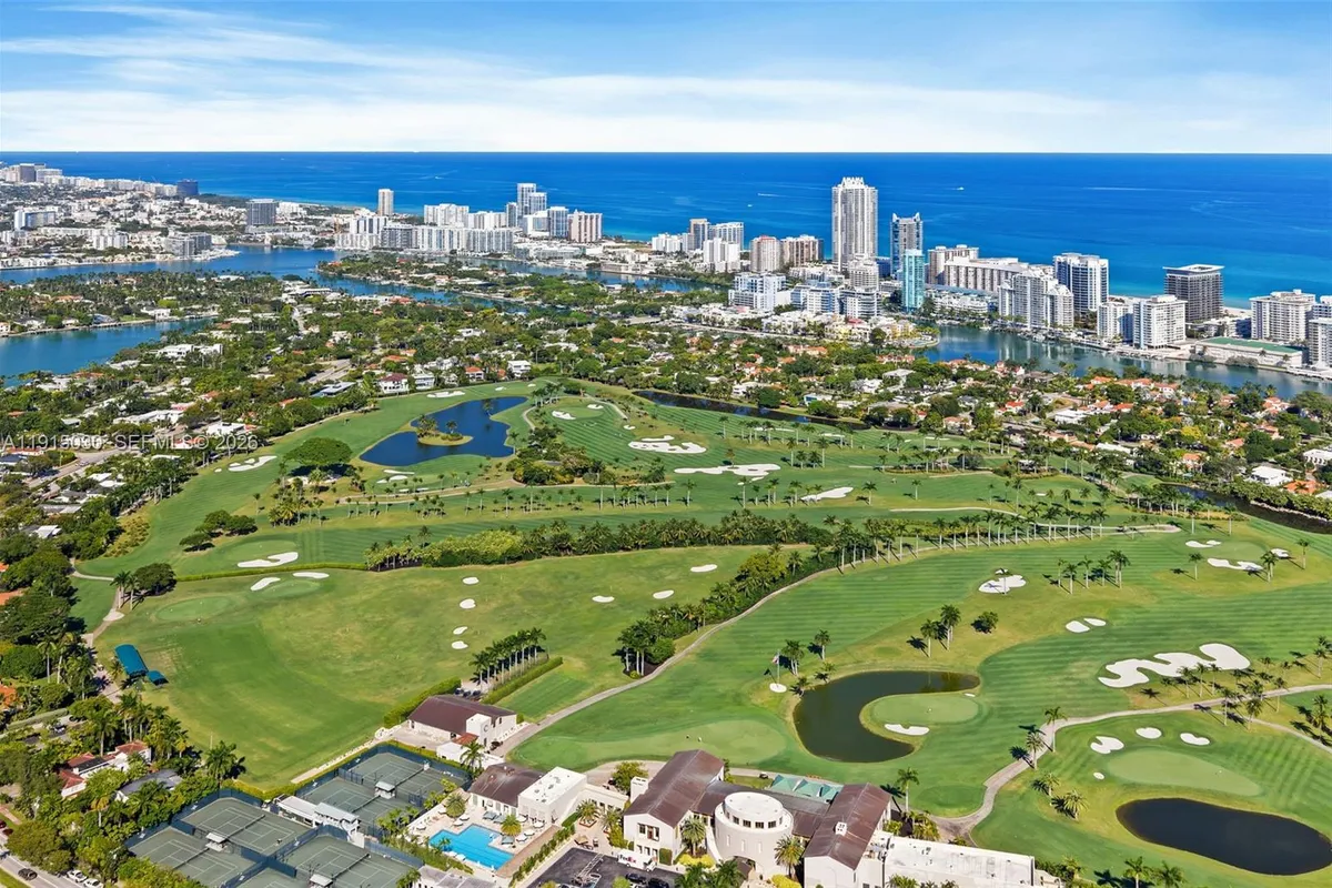 5831 Alton Rd, Miami Beach FL 33140