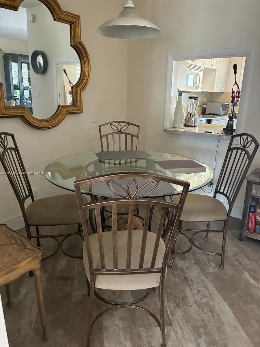 2050 NE 39th St # 311, Lighthouse Point FL 33064