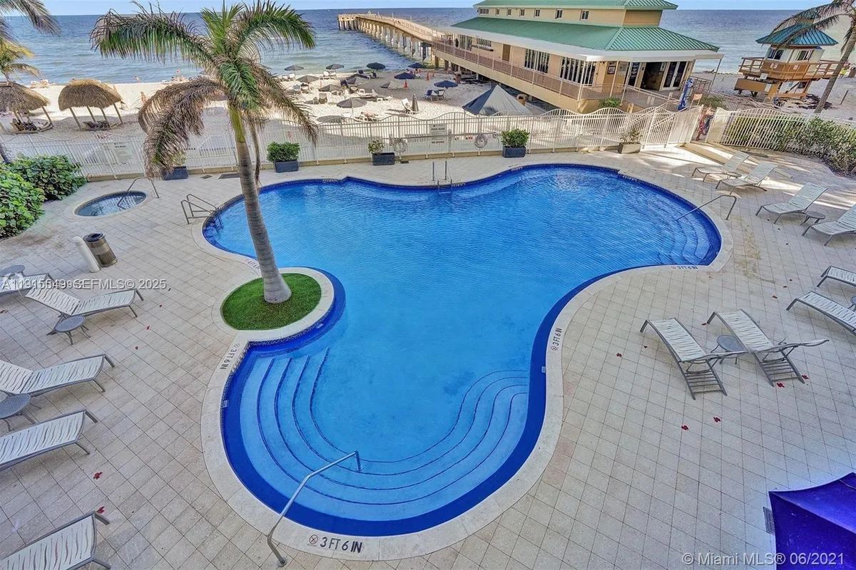 16699 Collins Ave # 1105, Sunny Isles Beach FL 33160