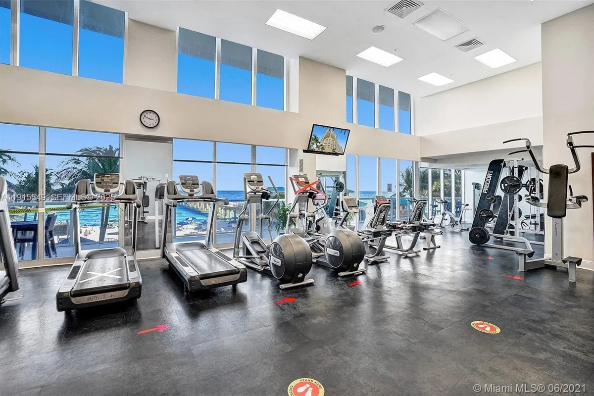 16699 Collins Ave # 1105, Sunny Isles Beach FL 33160