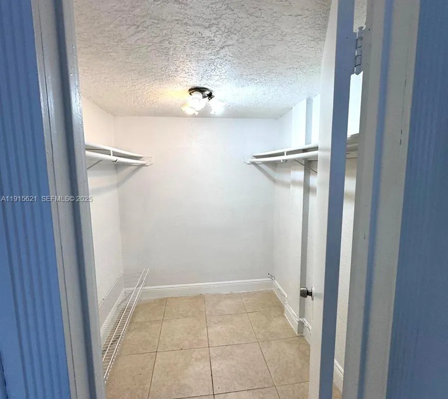 10090 NW 80th Ct # 1329, Hialeah Gardens FL 33016