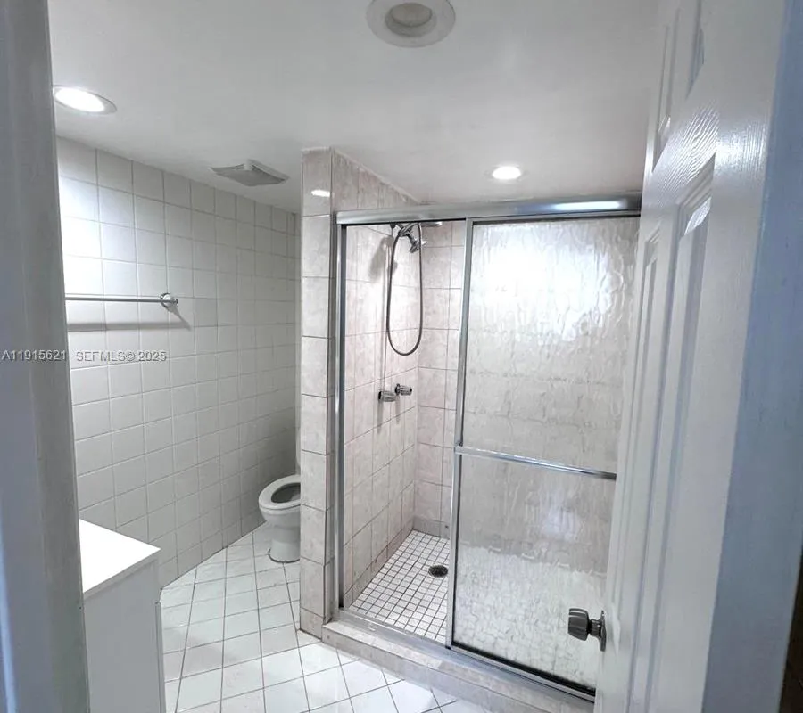 10090 NW 80th Ct # 1329, Hialeah Gardens FL 33016